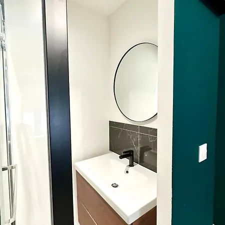 Your - Close To Lille