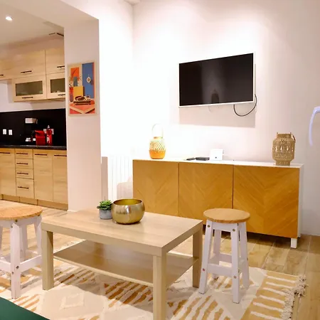 Your - Close To Lille