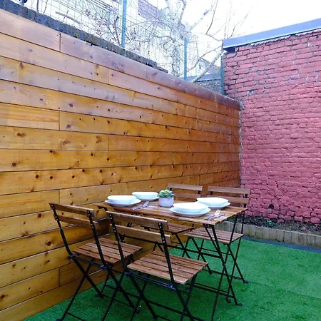 Your - Close To Lille * Loos